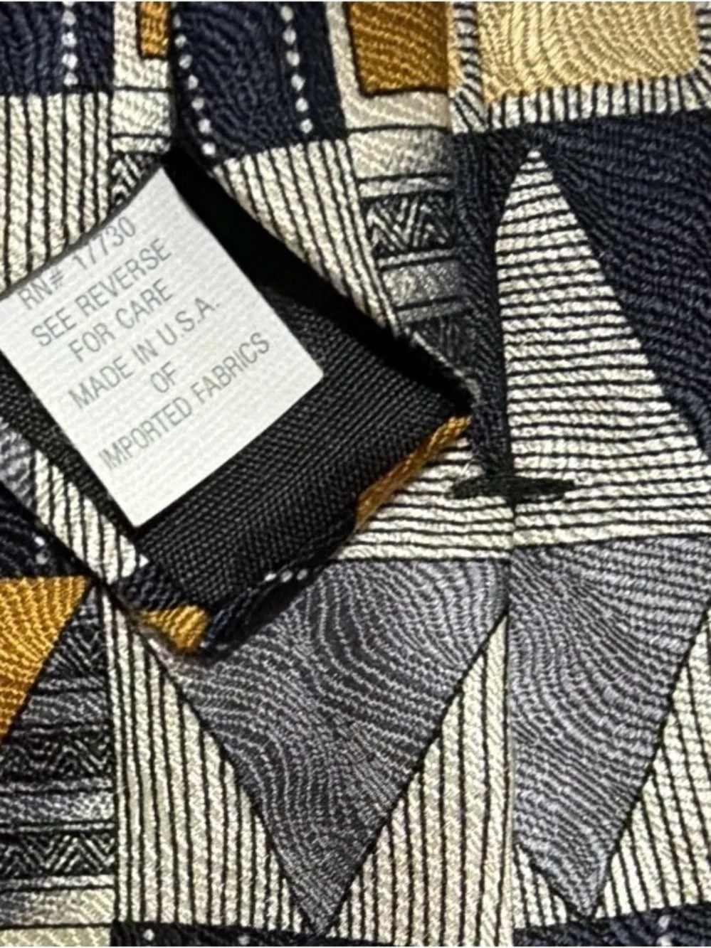 Honors 100% Silk Geometric Necktie Gold Gray Black Abstract Wide 4” USA